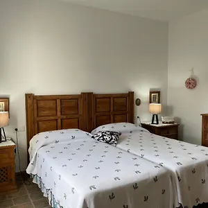https://villa-burgao.in-canary-islands.com