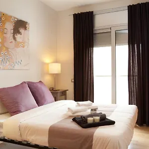 Mar Bella Beach Apartments Apartment